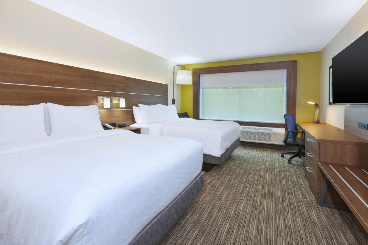 Hotel Holiday Express & - - Concord By Ihg 3*